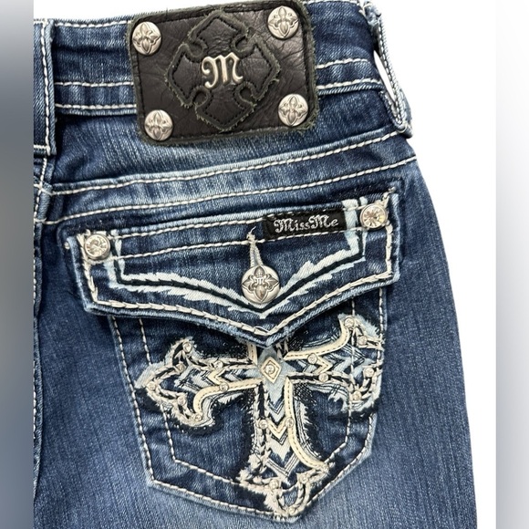 - Y2K Miss Me Blue Signature Low Rise Bootcut Embellished Jeans Back Flap Pocket - Picture 6 of 8
